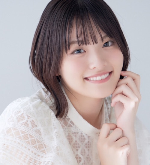 舞台『桜舞し、若葉の芽吹くころ』桜姫 役　石川鈴菜　RINNA ISHIKAWA 　埼玉県出身。明治大学文学部演劇学専攻卒業。高校時代にはニューヨークにてミュージカル留学を経験。主な出演作に、ミュージカル『アニー』主演・アニー役、東宝『屋根の上のヴァイオリン弾き』、ホリプロ『ピーターパン』、『DOG’S』ヒロイン・メンフィス役などがある。 7歳で宇治川まさなり演出『リズミックタウン』にて初舞台を踏み、2024年には同氏演出の『アインザッツ!!～約束のクリスマス～』で主演を務め、国家行事での歌唱も担当。現在は、映像や声の分野にも活動を広げている。